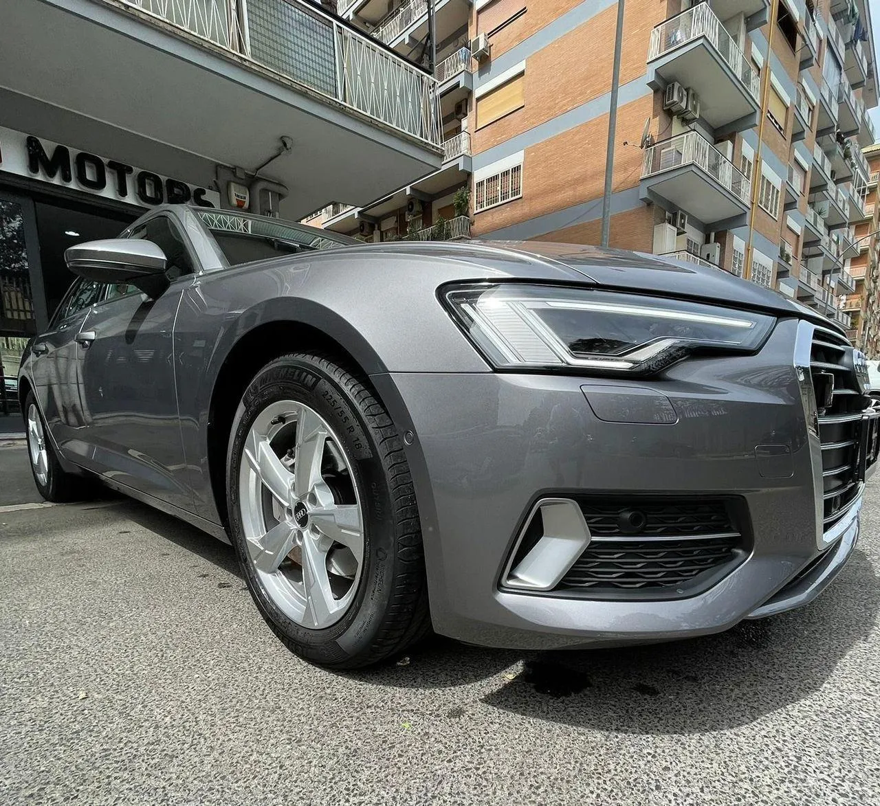 AUDI A6 Image 3