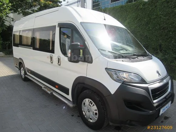 Peugeot Boxer 16+1 L4H2 Image 2