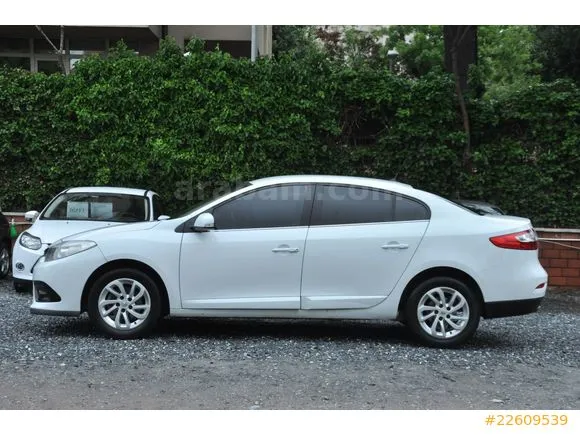 Renault Fluence 1.5 dCi Touch Image 1