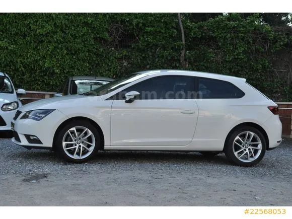 Seat Leon 1.6 TDI CR Style Image 2